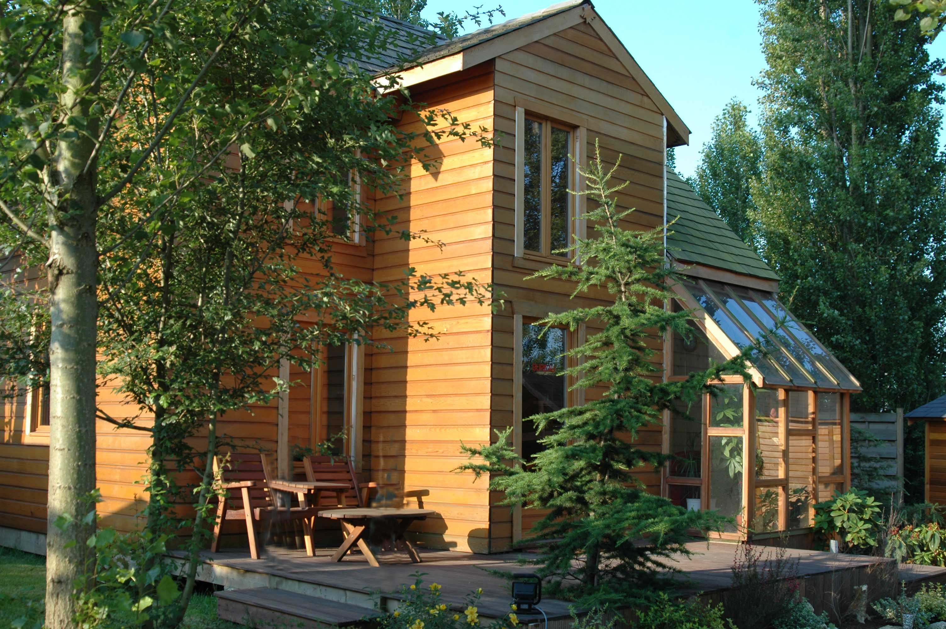 chalet habitable à étage